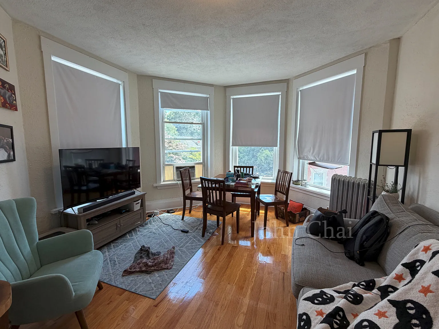 3 bed, 1200 sqft, $3,595 — Photo 2
