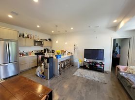 433 N 35th St, Philadelphia, PA