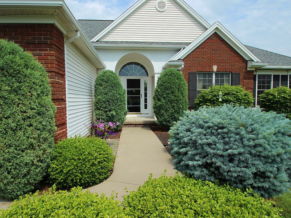 1st image of 98 Groundsel Dr