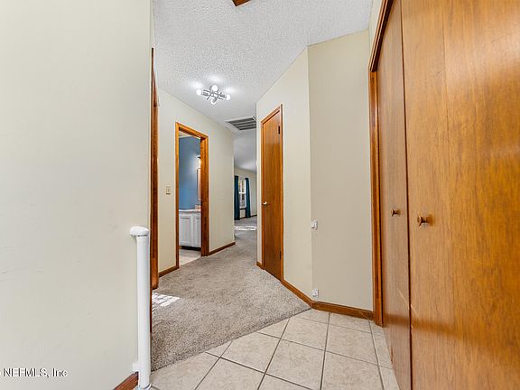 3rd image of 3929 WINDRIDGE Court