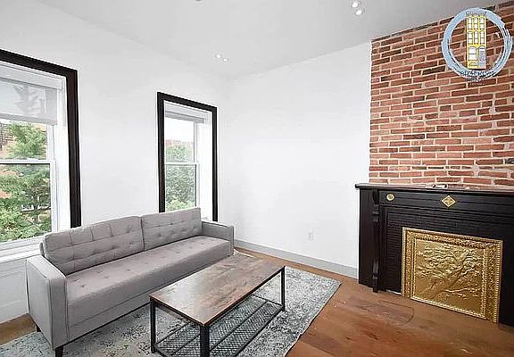 2nd image of 1187 Dean St #4C