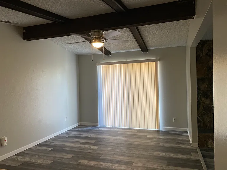 6119 Terrell Dr — Photo 3