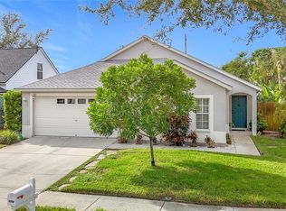 1702 Meadow Oak Ln, Tarpon Springs, FL 34689