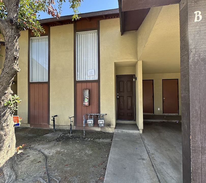1st image of 1220 S Santa Fe Ave #1226B