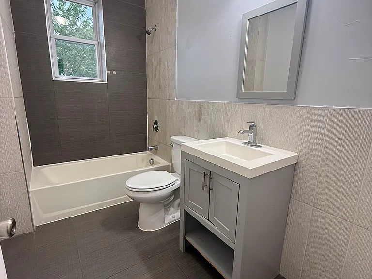 175 Munn Ave #302C — Photo 4