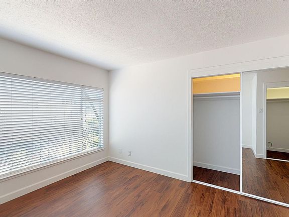4th image of 440 9th Ave APT 7