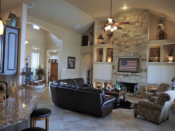 5th image of 108 Copper Creek Dr