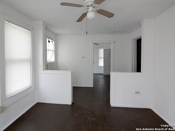 5th image of 2020 Clark Ave
