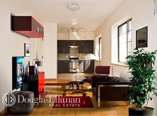 1059 50th Ave APT 2F, Long Island City, NY 11101