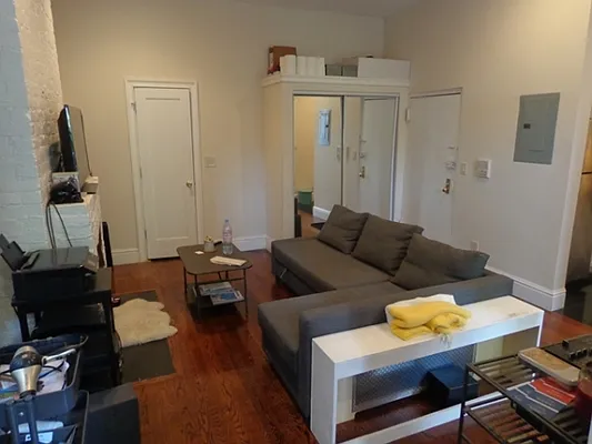 Rented by Citi Habitats | media 51