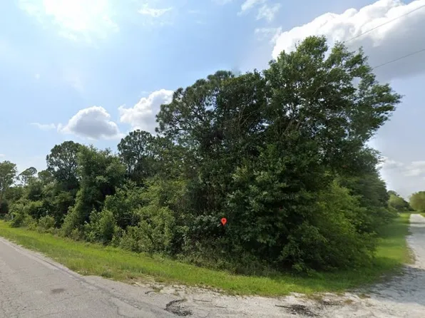 672 Pine Cone Ave, Clewiston, FL 33440