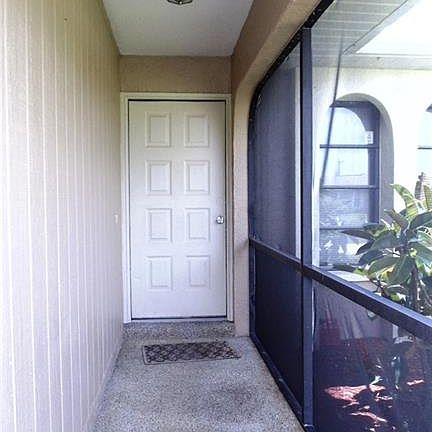 2nd image of 113 NE 6th Ave
