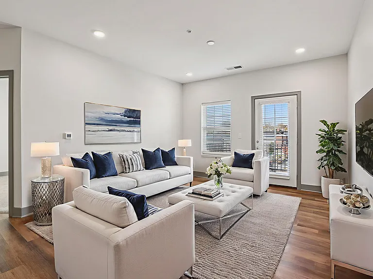 The Kent at Carmel City Center — Photo 15