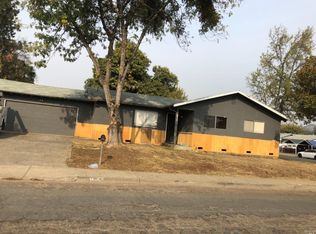 810 Mohawk Dr, Ukiah, CA 95482