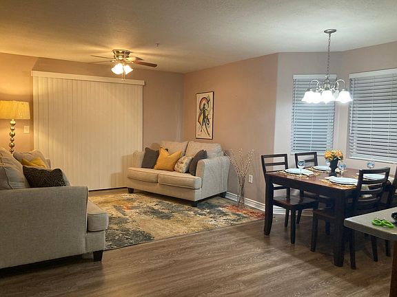 3rd image of 3842 S Clare Dr APT D4
