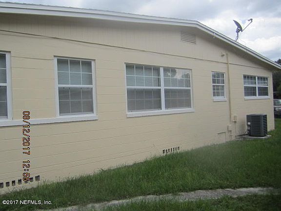 2nd image of 2634 Columbine Dr N