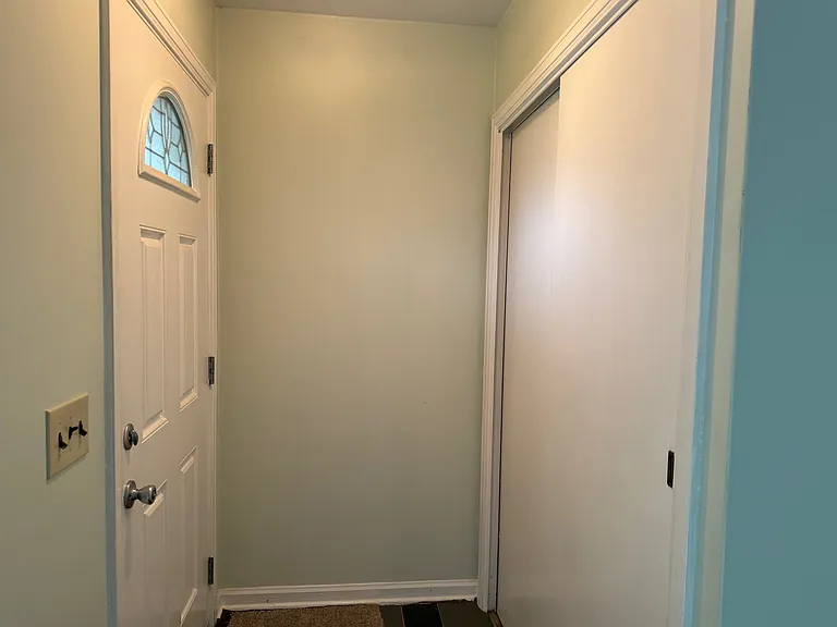 94 W Craig Hill Dr — Photo 3