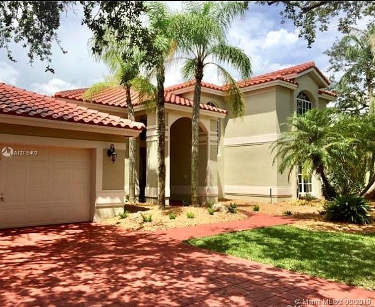 1st image of 1243 Manor Dr S