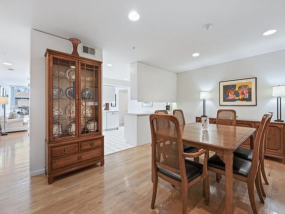 5th image of 1925 Lake Ave Unit 104
