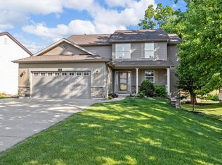 12 Bayside Ct, Lake Saint Louis, MO 63367