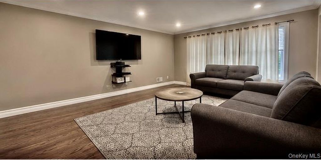 424 Bellevue Avenue, Yonkers, NY - View 4