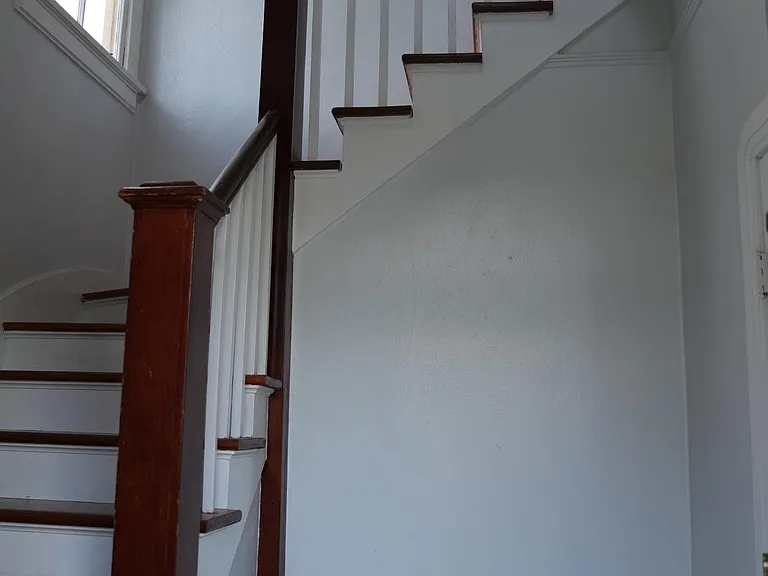 2234 Cambronne St — Photo 3