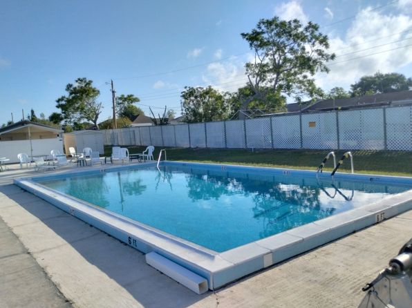 1121 Emerald Ave, Sebring, FL 33870