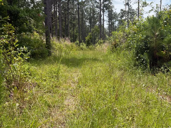 9 Sunhill Grange Rd, Sandersville, GA 31082