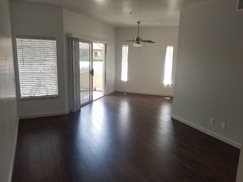 Living Room & Dining area