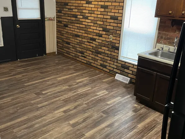 167 Baker St, Aliquippa, PA 15001