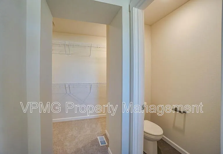 18300 NE 14th St — Photo 30