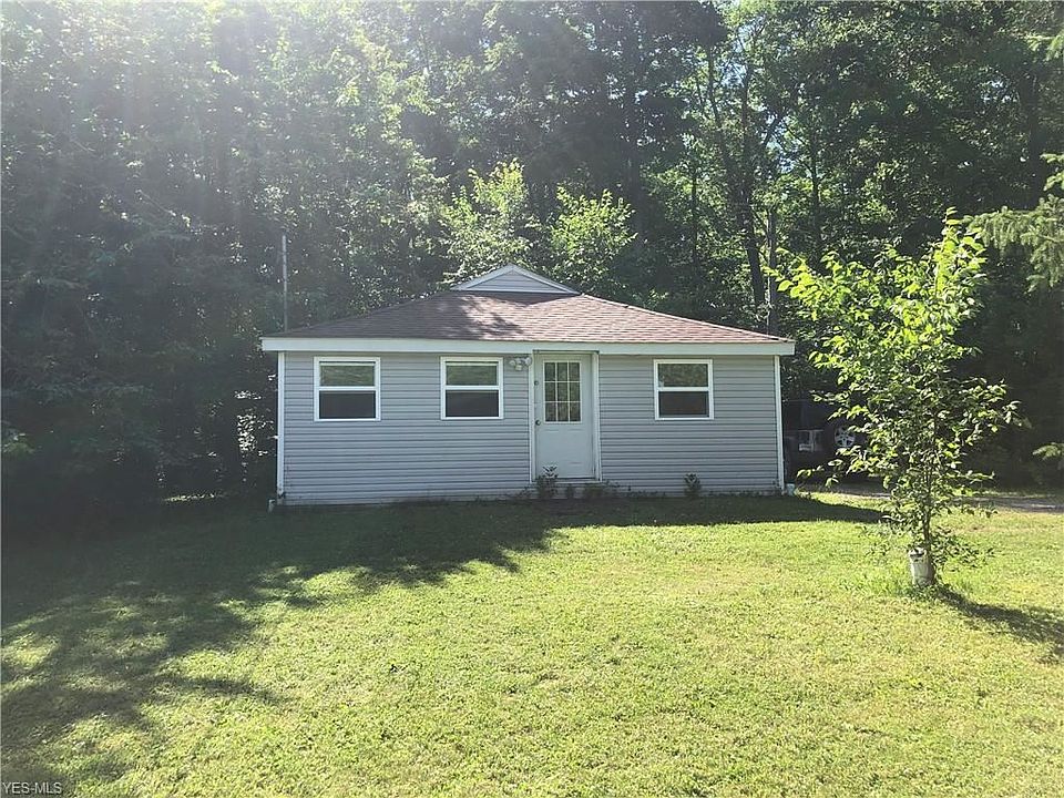 1st image of 14504 Woodlawn Dr