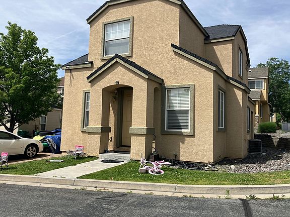 2nd image of 3460 Mashie Dr