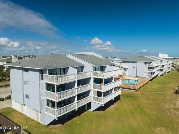 1311 S Lake Park Boulevard Unit 42b, Carolina Beach, NC 28428