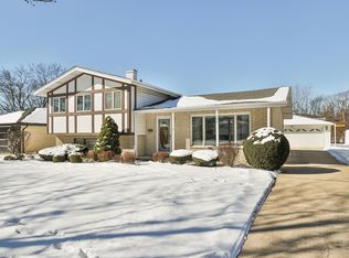 158 N Prairie Ave, Bloomingdale, IL 60108