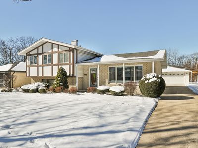 158 N Prairie Ave, Bloomingdale, IL, 60108