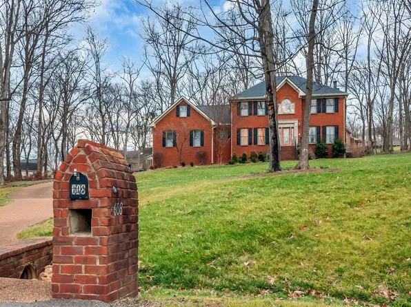 608 Cheshire Cir, Franklin, TN 37069