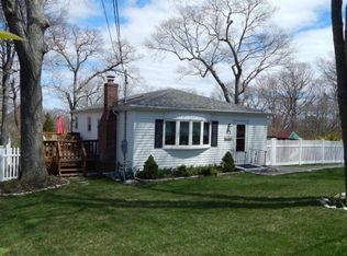 51 Poseidon Rd, Rocky Point, NY 11778