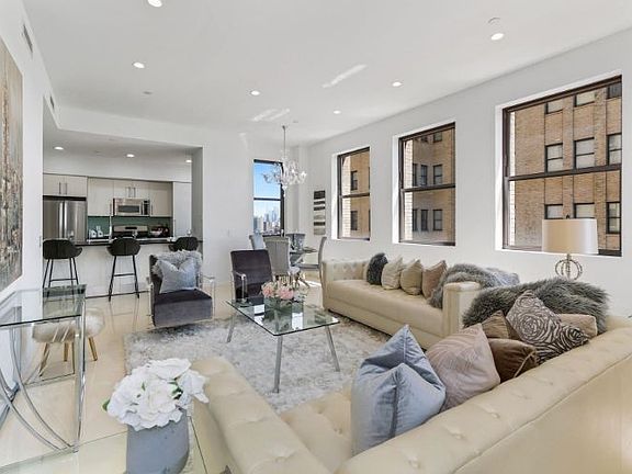 2nd image of 4 Beacon Way APT 1105