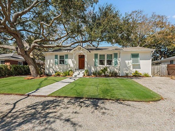 2nd image of 206 Freeman St