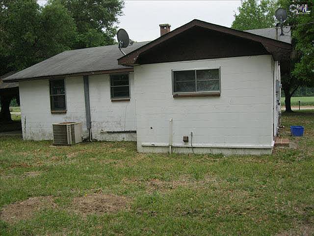 2nd image of 8604 Bluff Rd