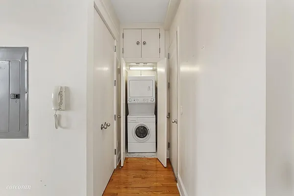 Rented by Corcoran | media 25