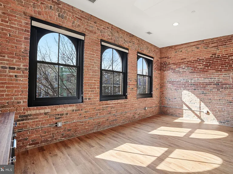 57 N St NW #301 — Photo 2