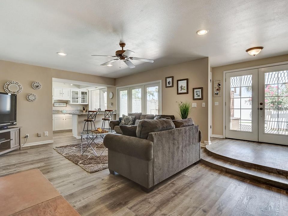1st image of 2023 E Balboa Dr