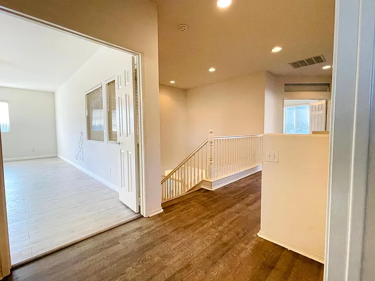 19355 Norwich Dr — Photo 12