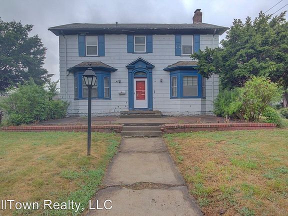 2nd image of 301 Kirkwood Blvd
