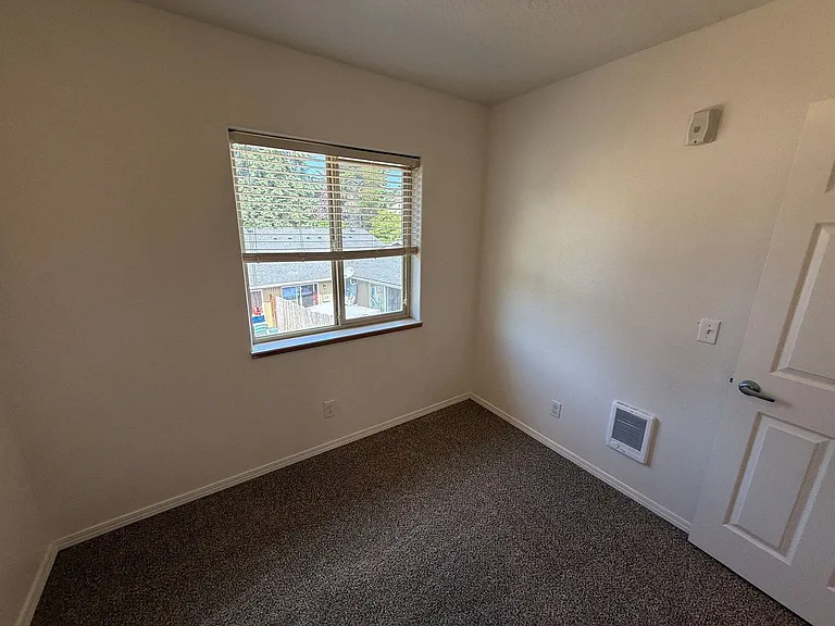 The Firs Apartments — Photo 62