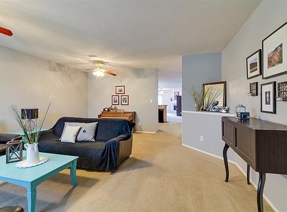 5th image of 13228 Elmhurst Dr