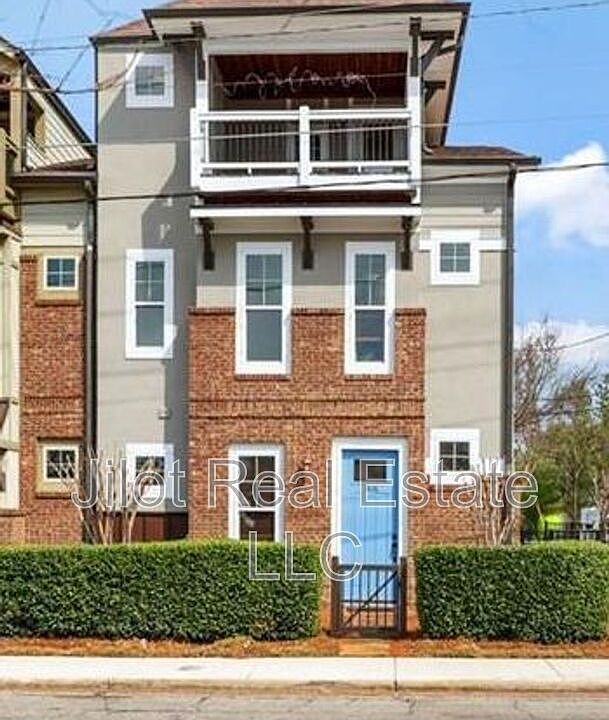1st image of 1806 Dekalb Ave NE
