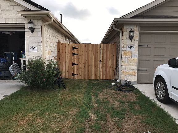 2nd image of 3704 Anchor Bay Dr